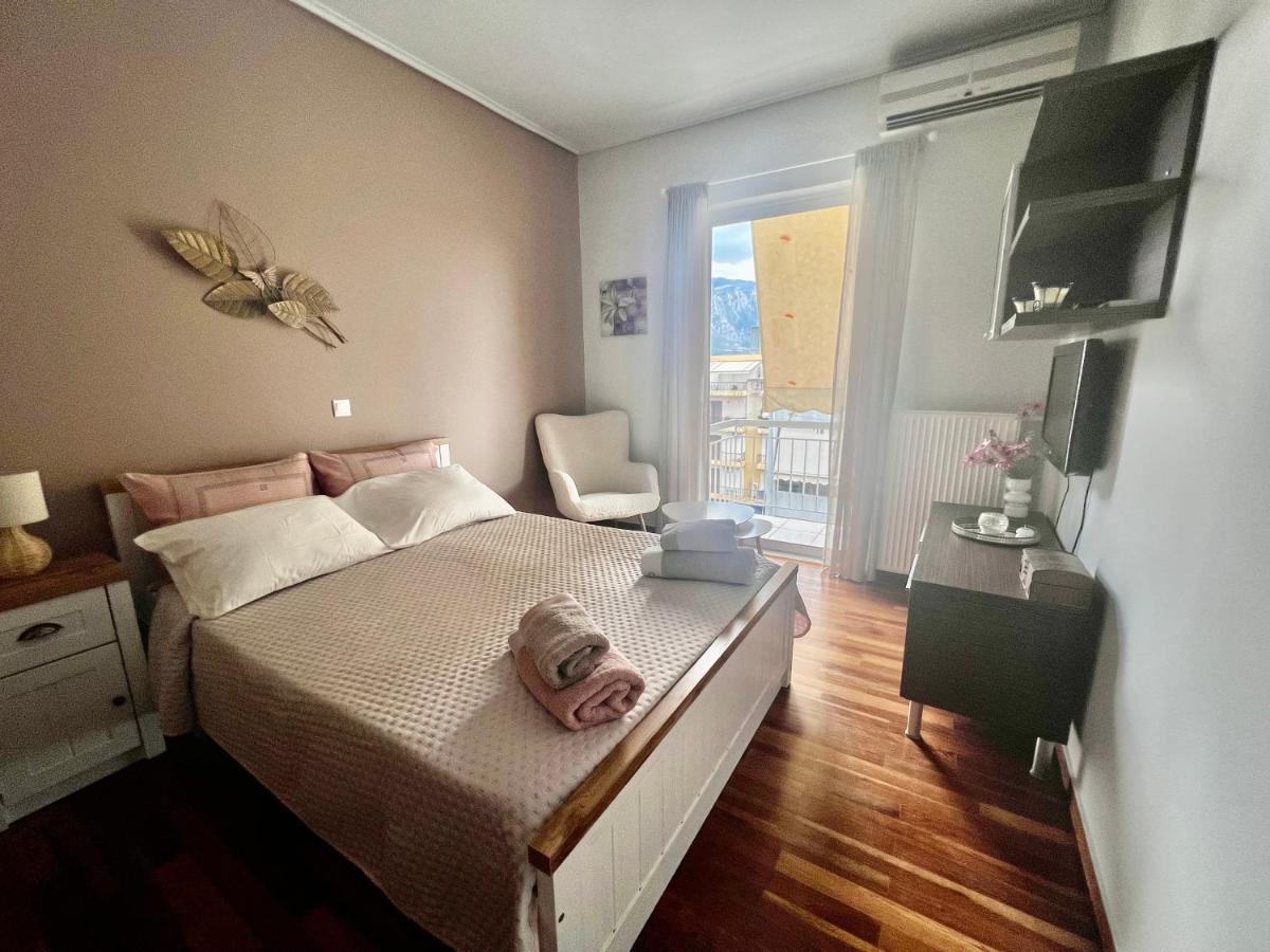 カラマタElegant Downtown Retreatアパートメント エクステリア 写真